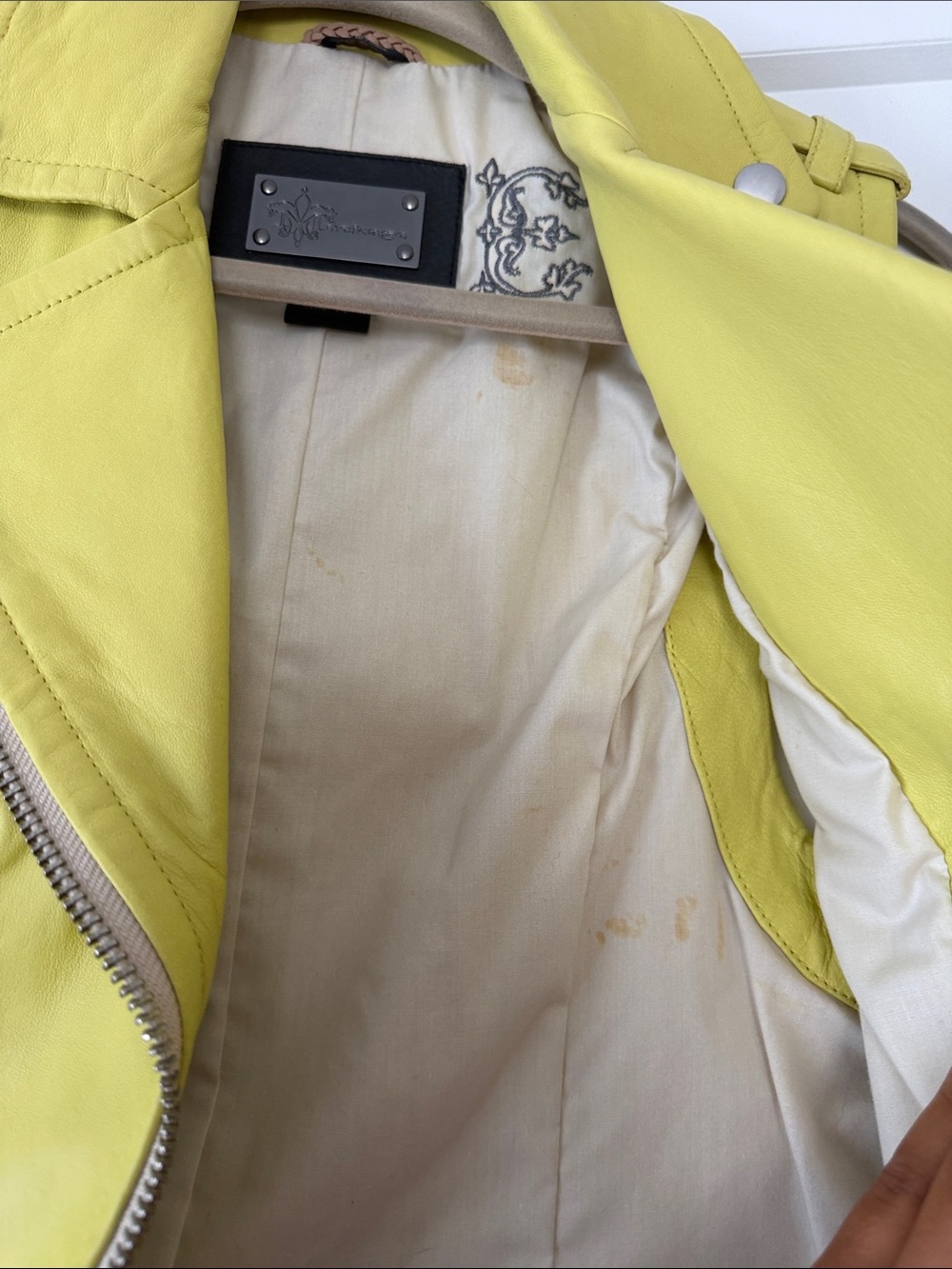 Mackage Yellow Leather Sleeveless Moto Vest - Picture 6 of 7